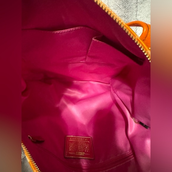 Coach - Orange Poppy Tote - Optic C Print - EUC With two Hangtags - CLEAN - Picture 5 of 14